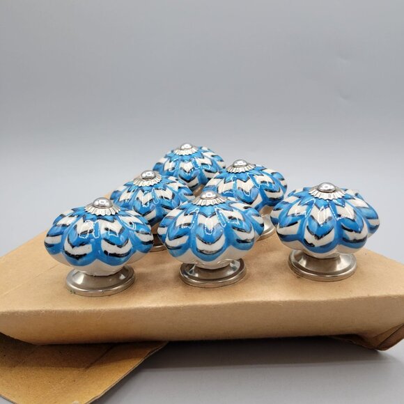 Ceramic Cabinet Drawer Knobs Blue White Silver Tone Set of 6 - Picture 3 of 5